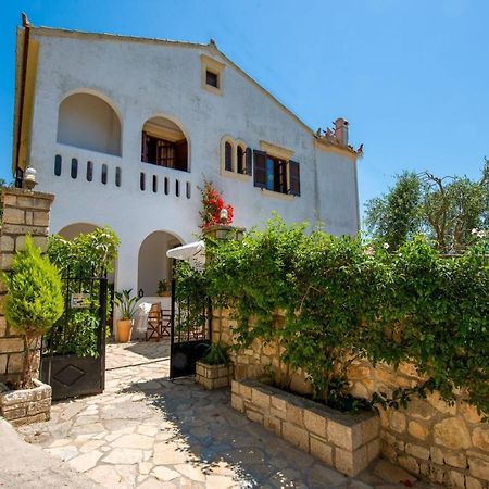 Villa Eleni Paxos 盖奥斯 外观 照片